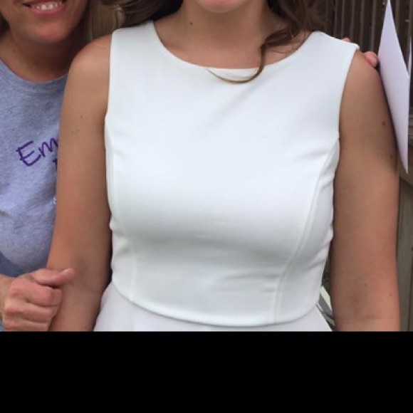 Dress - Picture 3 of 3